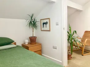 The Old Riverside School House Apt 3 - Image 3