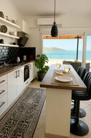 BLUE - Seaview Loft Apartment - Image 2