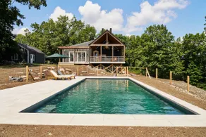 New gorgeous design-Hottub+Views+Fireplace nr Ski - Image 4