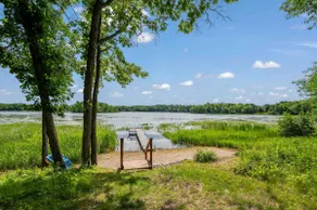 Eagle View Lodge - peaceful Little Jay Gould Lake - Image 3