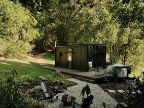 Luxury Mirror Home In Byron Bay - Image 5
