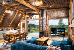 Riverside Cabin|Hot Tub,Fishing & Relaxing Escape - Image 4