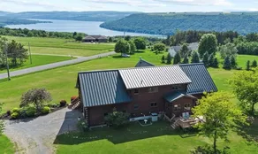 3BR cabin home withlake views, soaking tub - dogs - Image 3