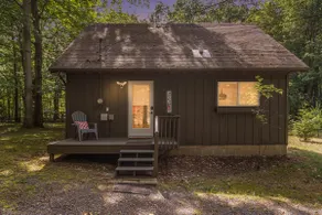 Walnut Chalet - Image 4