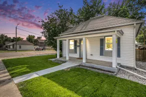 Boho Bungalow | Dog Friendly | Near Downtown - Image 2