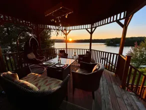 Spa & Waterfront - Chalet le Colibri - Image 5
