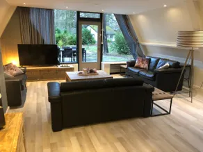Bungalow in Limburg near Nature Reserves - Image 3