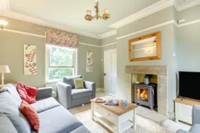4 Bed in Matlock Bath oc-r32432 - Image 2