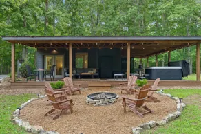 Modern Cabin: Hot Tub, Sauna, Pond Views, Sleeps 6 - Image 5