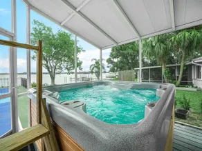 Luxe Lakefront w Pool Pickleball Private Dock - Image 4