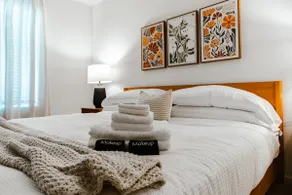 Modern Luxury 3BR Home| Clean & Comfortable Stay - Image 3