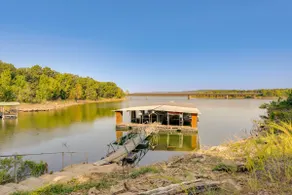 Private Boat Slip: Boater's Haven in Greers Ferry! - Image 3