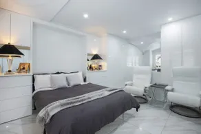 Upscale 1BR in Kirribilli with private Terrace - Image 3