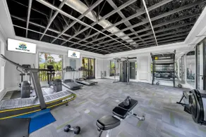 Modern 2BR Pool, Gym Pet-Friendly #12 - Image 4