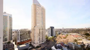 Skyline Luxury Retreat - Image 5