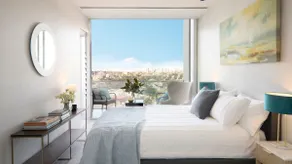 Skyline Luxury Retreat - Image 4
