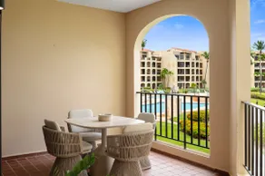Beachfront Paradise | 2BR Crescent Beach | Seaside - Image 5