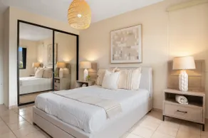 Beachfront Paradise | 2BR Crescent Beach | Seaside - Image 3