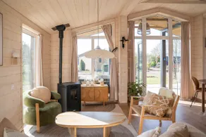Brand new stylish luxury wooden lodge - Image 5