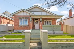 Sweet Stewart - Walk to CBD, Convenient & Cosy - Image 4