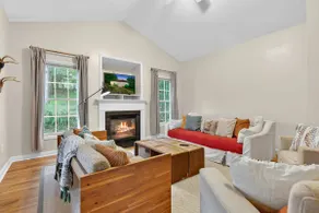 Cabin w/screened porch, fire pit & dog-friendly - Image 5