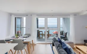 Culver Sands - Duplex Apartment with Stunning Sea Views on the Isle of Wight - Image 2