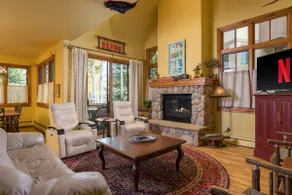 Summit Lodge At Arrowhead Resort Amenities - Image 2