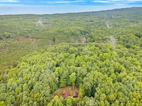 Secluded Pet-Friendly Family Home on 10 Acres - Image 3