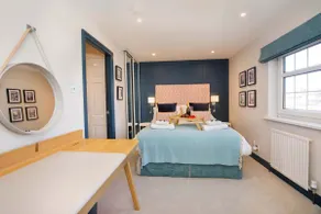 Coach House Loft, York City Centre, sleeps 2 - Image 4