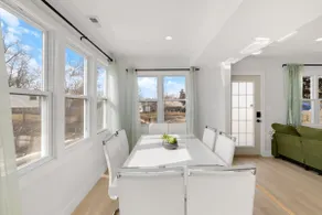 Elegant 4BR Lakefront Retreat-Ready For Long-Stay - Image 3
