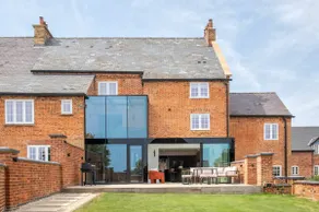 The Granary – Elegant Countryside Retreat - Image 2
