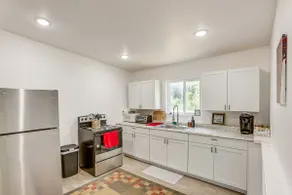Pet-friendly Retreat: Over 3 Acres in Baldwin! - Image 2