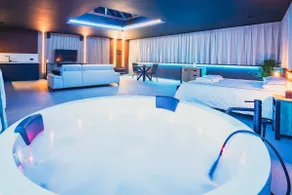 Soma Suite - Bassenge Wellness Suites - Image 5