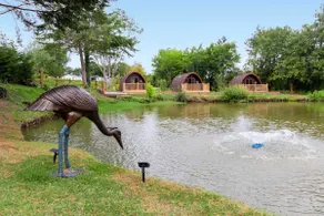 Lakeside Haven - Fishing+Heated Pool 500yrds away - Image 4