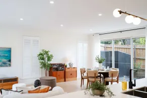 Prestige 4-Bed Luxury Home in Ashburton - Image 4