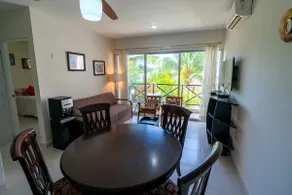 1 block from the Ocean, comfy condo with pool view - Image 5