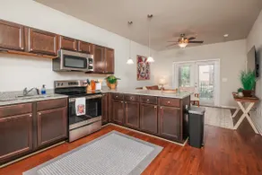 Prime Location | 1st Floor No stairs | Walk 2 MSU - Image 5