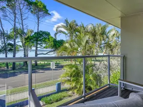 Welcome to Bay Views on Esplanade - Image 2
