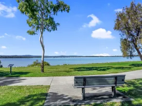 Welcome to Bay Views on Esplanade - Image 5