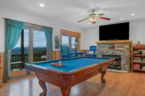 ‼️4BR Cabin w/ Ski Resort, Mtn Views & Hot Tub - Image 2