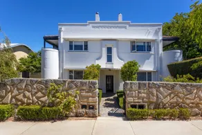 Cottesloe Bel Air Apartment - Image 2