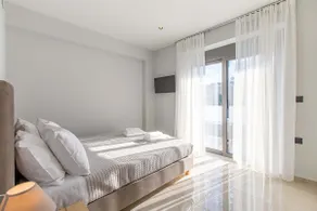 Neaira Apartments - Image 3