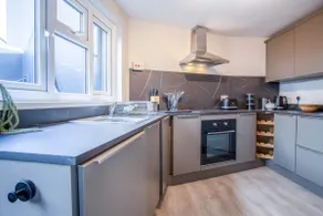 No 7 Moorfield Road - 3 Bed Townhouse - Narberth - Image 3
