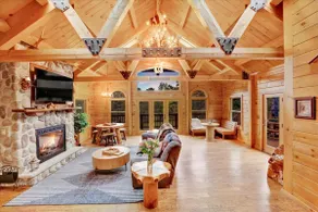 4BR Lakefront Haven w/ Hot Tub+Sauna+Games+FirePit - Image 4