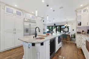 Castle Beach Retreat | Hot Tub, Pool Table, Games - Image 4