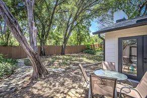 South Austin 4BR for 9 Near Greenbelt & SoCo - Image 2