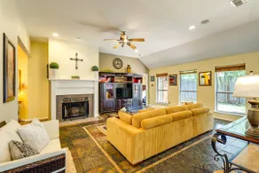 DFW Fun Awaits: Family Home in Crowley! - Image 5