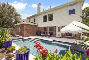 Luxury 6BR Getaway – 15 Mins to IAH Airport - Image 5