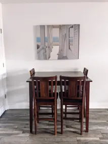 Cozy 1 bed condo with pool - Image 2