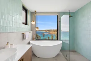 Spacious Ocean View Home | Luma Vista - Image 2
